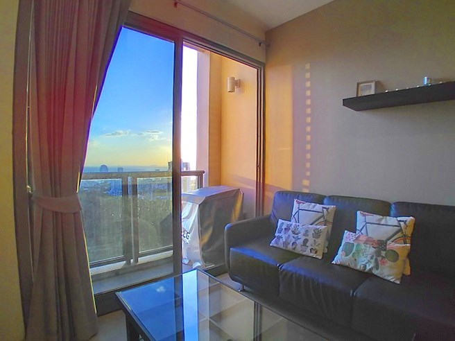Condominium for rent UNIXX South Pattaya showing the living area and balcony Condominium for rent UNIXX South Pattaya showing the living area and balcony