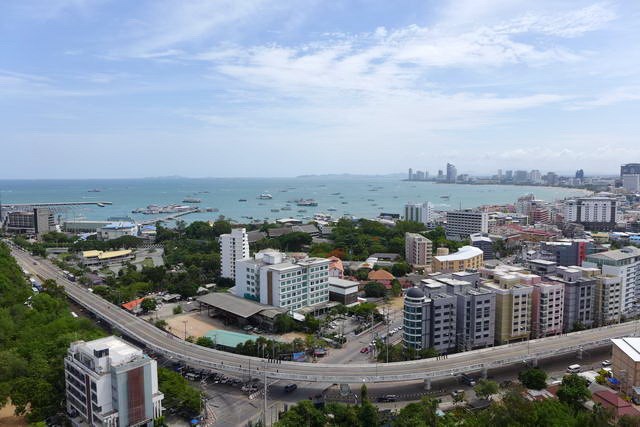 Condominium for Rent Pattaya showing the view from Pattaya bay Condominium for Rent Pattaya showing the view from Pattaya bay