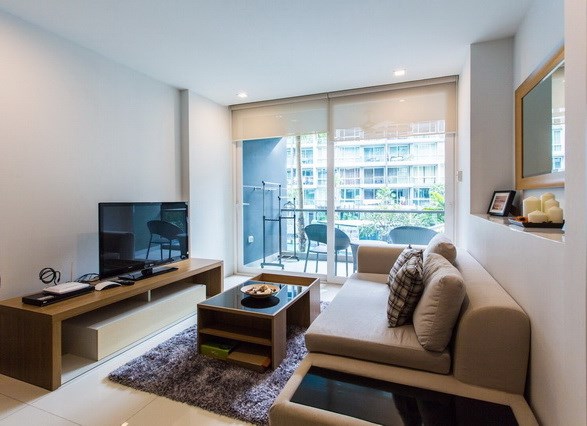 Condominium for sale Pattaya showing the living room Condominium for sale Pattaya showing the living room