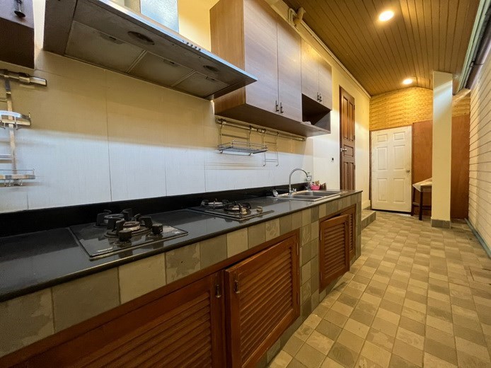 House for rent Central Pattaya showing the Thai kitchen House for rent Central Pattaya showing the Thai kitchen