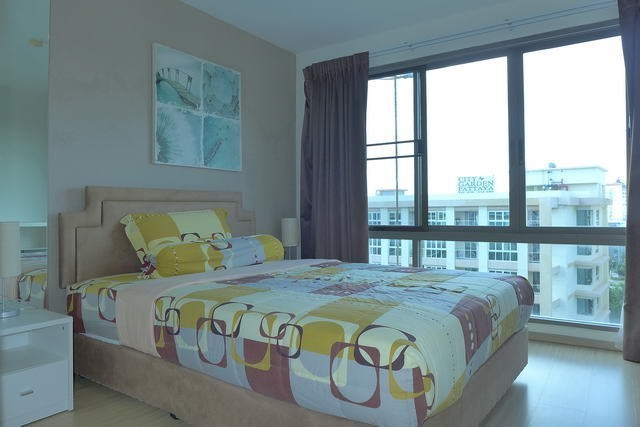 Condominium For Rent Pattaya showing the second bedroom and view Condominium For Rent Pattaya showing the second bedroom and view