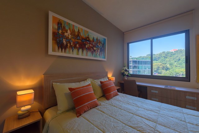 Condominium for rent UNIXX South Pattaya showing the bedroom with office area Condominium for rent UNIXX South Pattaya showing the bedroom with office area