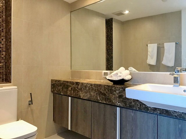 Condominium for rent Pattaya showing the bathroom Condominium for rent Pattaya showing the bathroom