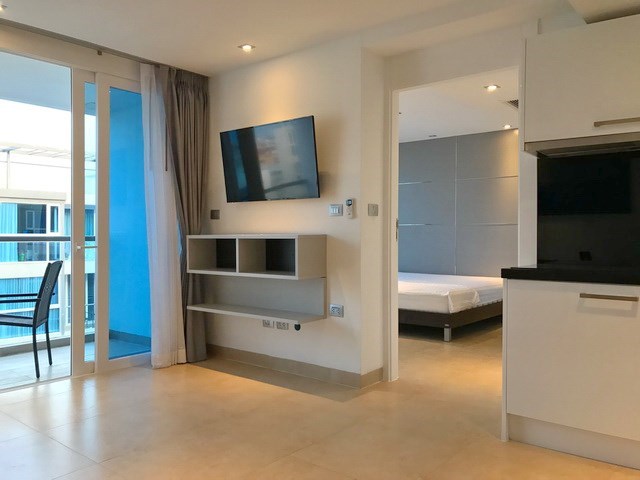 Condominium for sale Central Pattaya showing the open plan concept Condominium for sale Central Pattaya showing the open plan concept