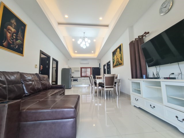 House for rent Pattaya showing the living area House for rent Pattaya showing the living area